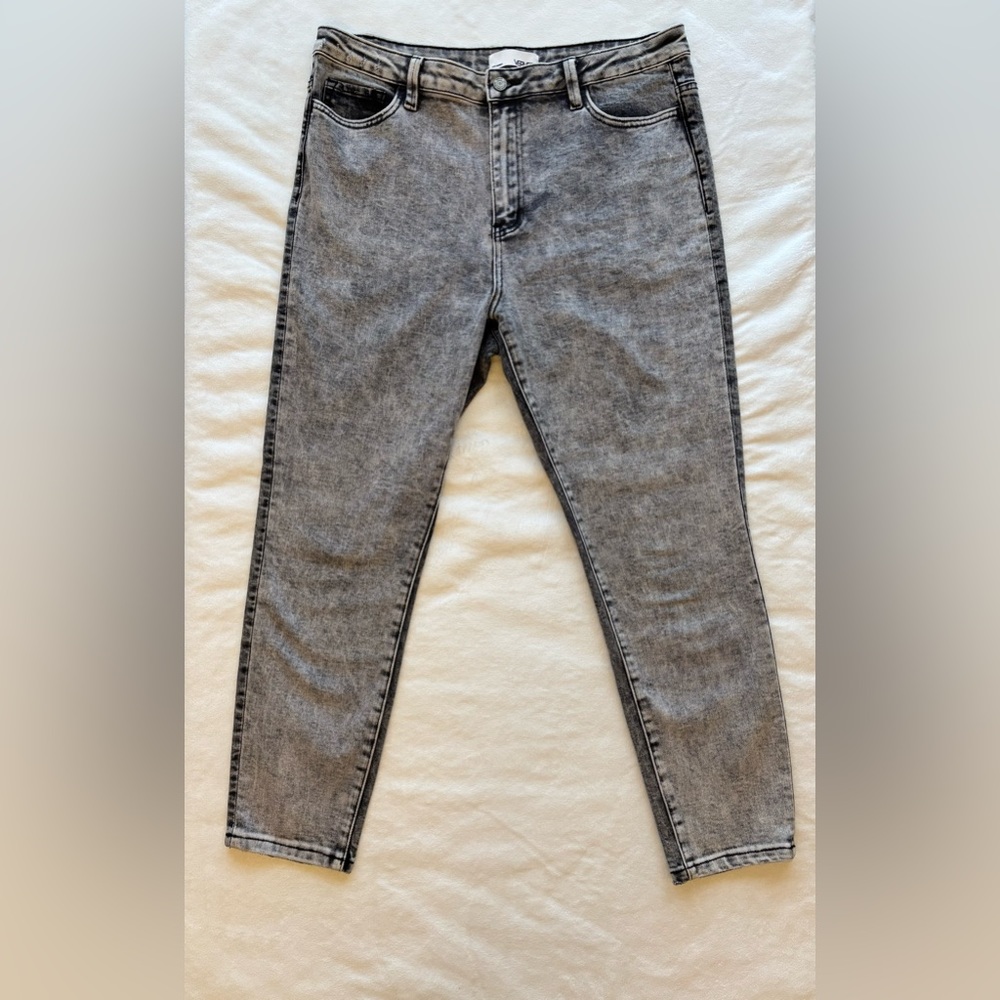 Vervet High Rise Contrast Black/Gray Skinny Jeans Size 32